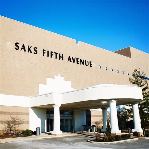 gucci - saks fifth avenue indianapolis photos